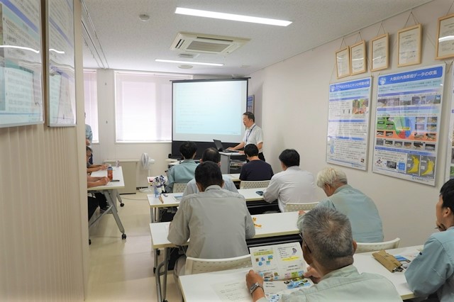 挨拶の様子
