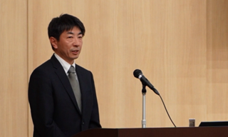 大阪公立大学平井教授の講演の様子。講演動画（Youtube）にリンクします。