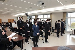 入学生の入場 入学生の入場