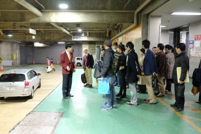 出展者への会場説明（搬入ルート・荷捌き場）