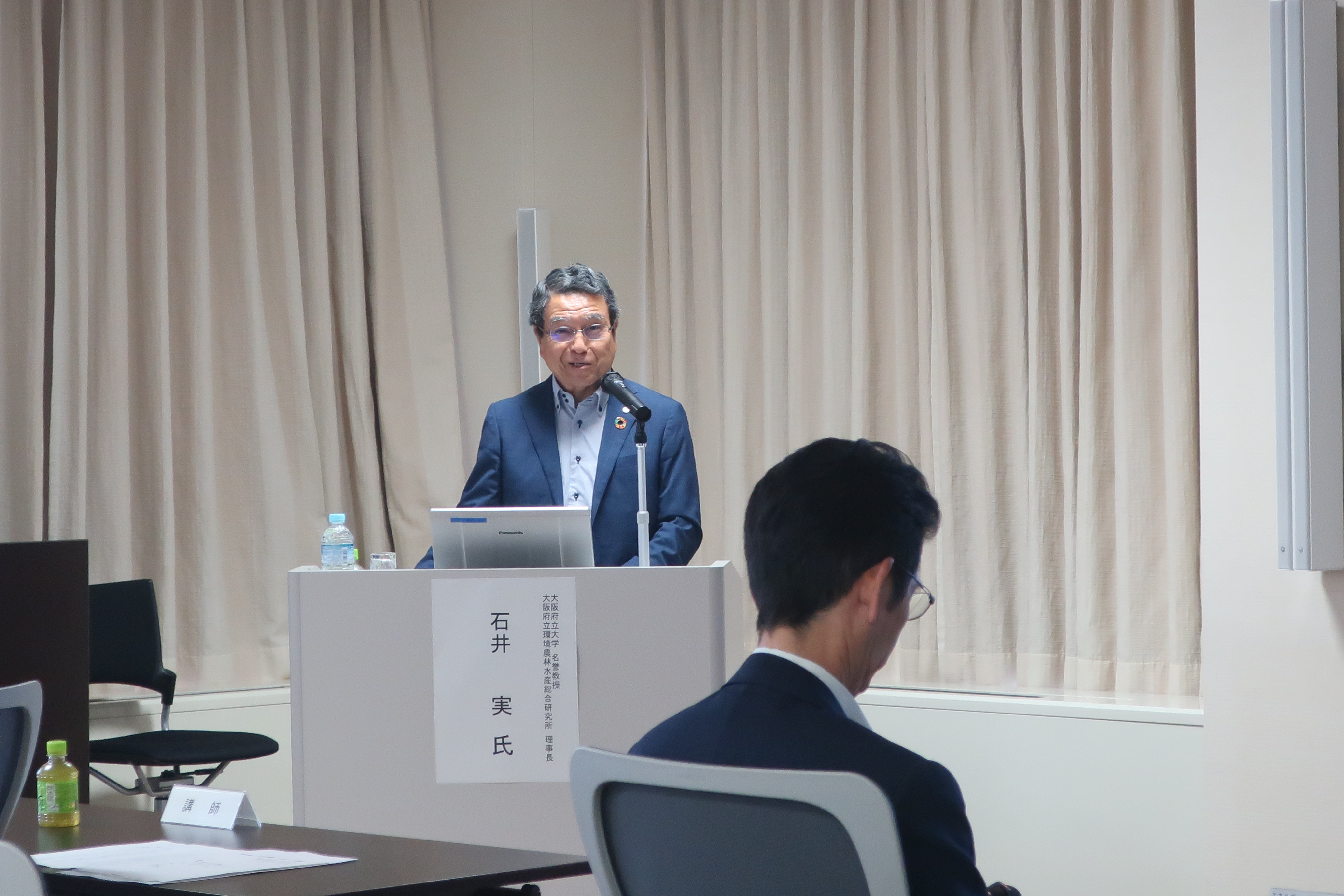 石井理事長_講演のようす